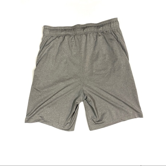 Mens Reebok Shorts - Picture 2 of 3